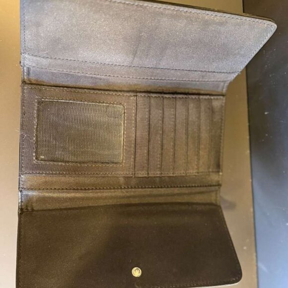 Kate Spade flap wallet